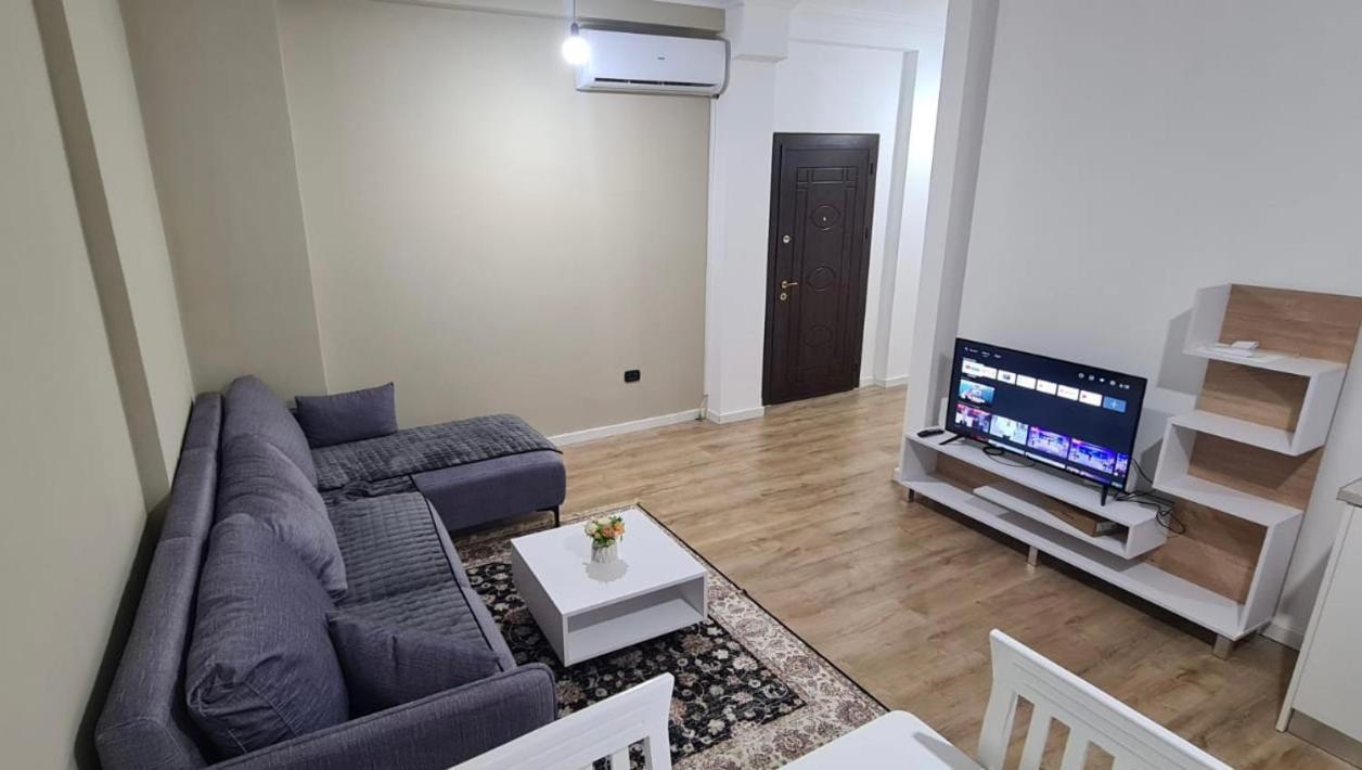 Avi - Daily Rent Apartment Tirana Exterior photo